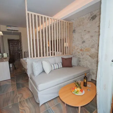 Ξενοδοχείο Brilliant (adults Only) 4*